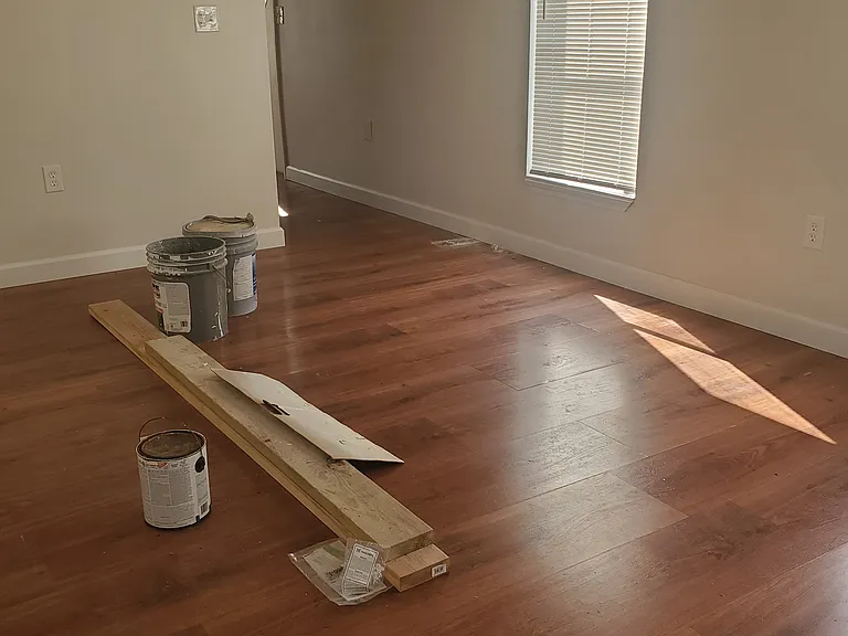 5610 W Woodlawn St — Photo 10