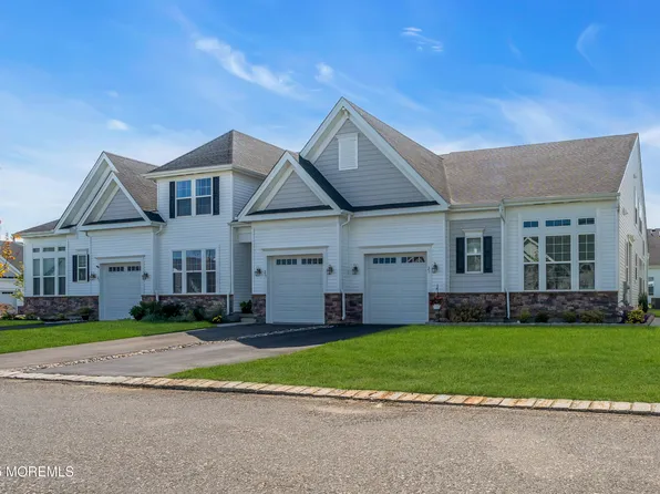 21 Gulfstream Road, New Egypt, NJ 08533