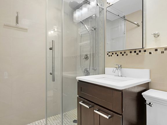 4th image of 113 Eldridge St APT 2B