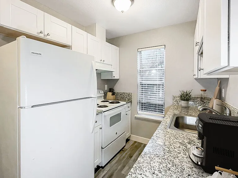 Wright Place Apartments — Photo 43