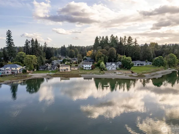 4412 Dyes Inlet Rd NW, Bremerton, WA 98312