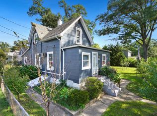 5010 Apache St, College Park, MD 20740