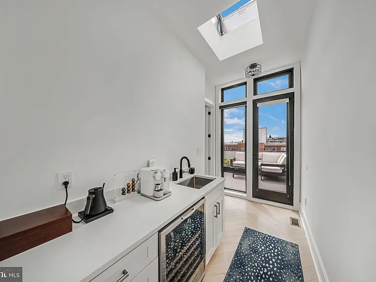 1462 Chapin St NW #8 — Photo 19