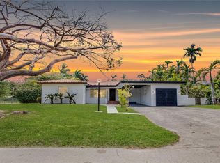 690 NE 51st St, Miami, FL 33137