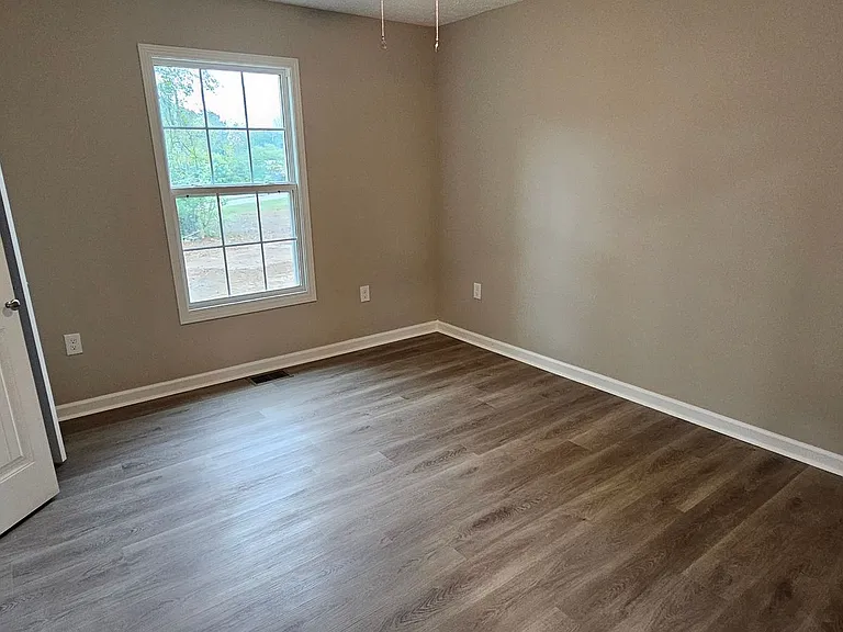 518 W Taylor St — Photo 9