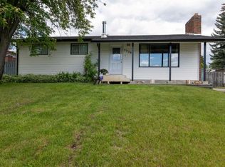 5320 S 12th Ave, Edson, AB T7E1J8