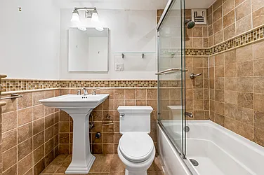 Sold by Poljan Properties Inc.