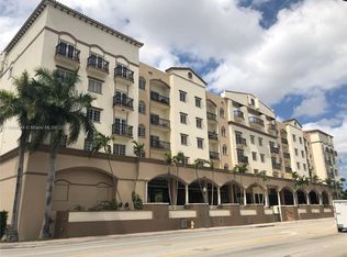 5271 SW 8th St APT 412, Miami, FL 33134