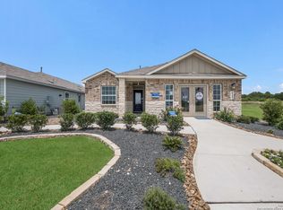 9045 Austin Rdg, Seguin, TX 78155