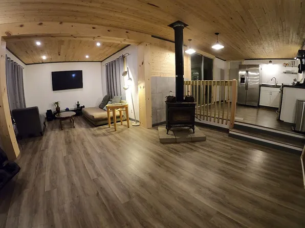 78 W Bear Lake Rd NE, Kalkaska, MI 49646