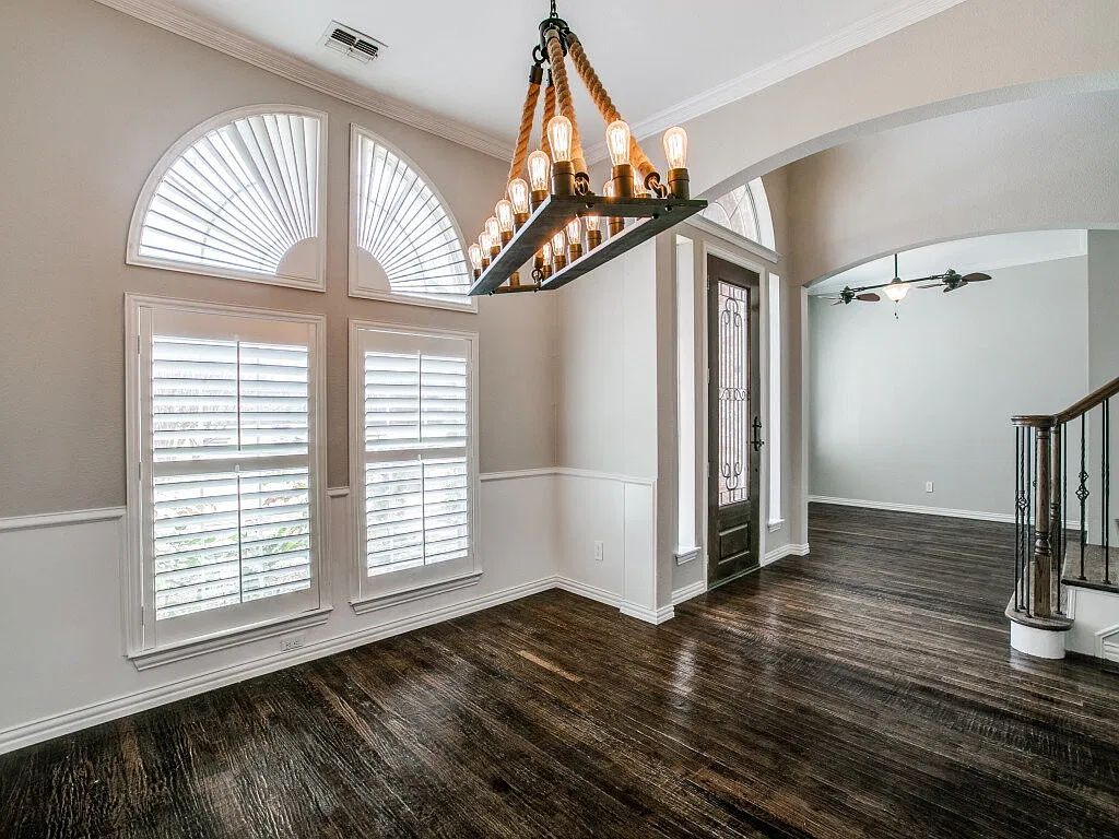 4 bed, 3.5 bath, 2813 sqft, $3,900 — Photo 4