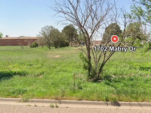 1702 Mabry Dr, Clovis, NM 88101