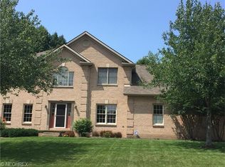 230 Pawnee Ct, Girard, OH 44420