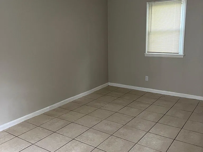 3635 Rockdale Ter #REAR — Photo 8