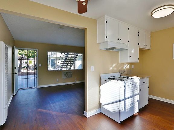 4th image of 4205 Evart St APT N