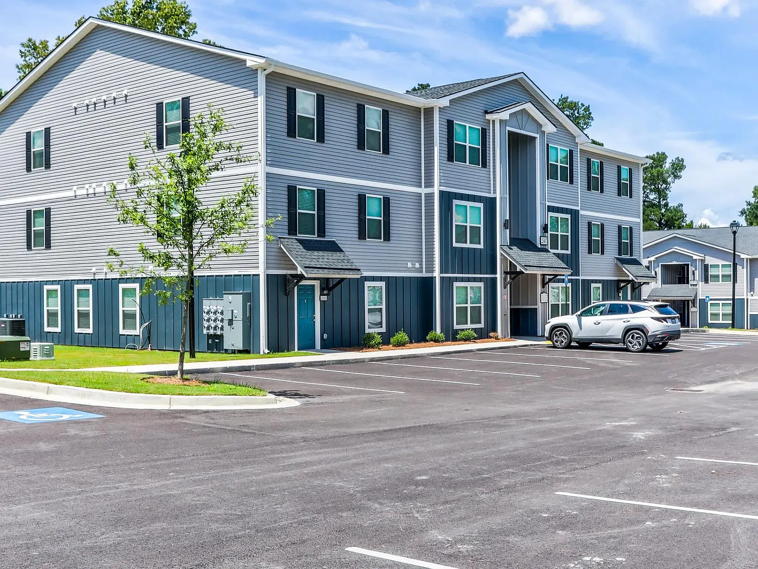 Woodberry Apartments — Photo 2