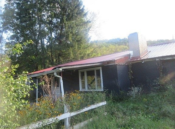 2nd image of 4308 Flat Rd SE