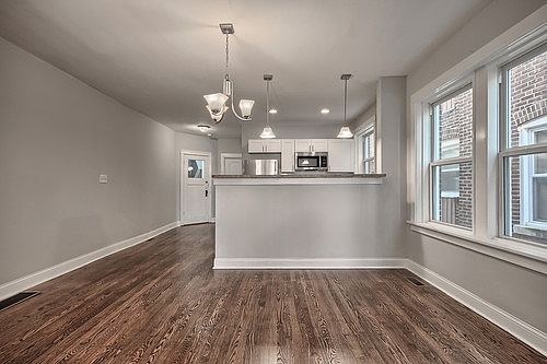 4th image of 4230-4232 Lawn Ave