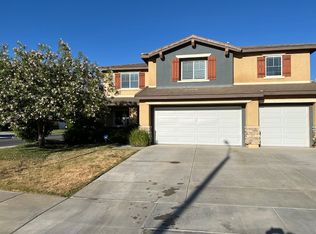 9406 Kentfield Ct, Riverside, CA 92508