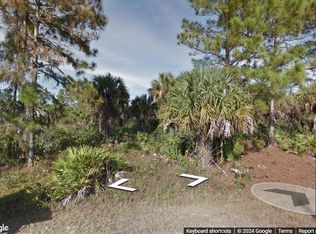 1237 Chrisholm St, Lehigh Acres, FL 33974