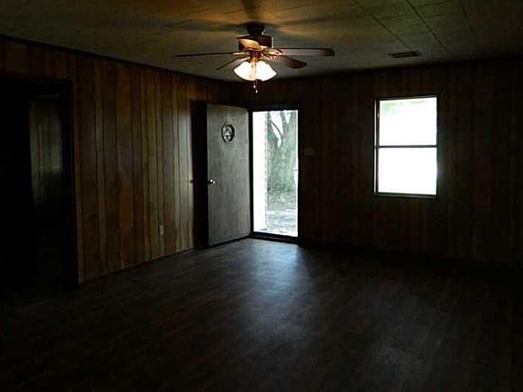 3rd image of 408 Orange Ave