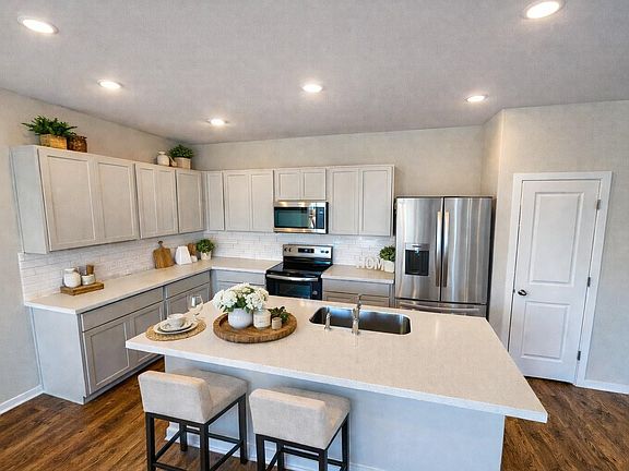 6th image of this home