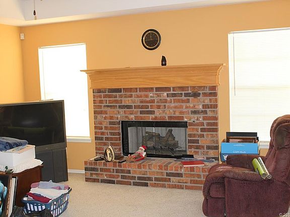 2nd image of 17602 Dove Dr