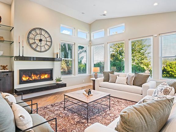 2nd image of 3971 Rincon Ridge Drive W