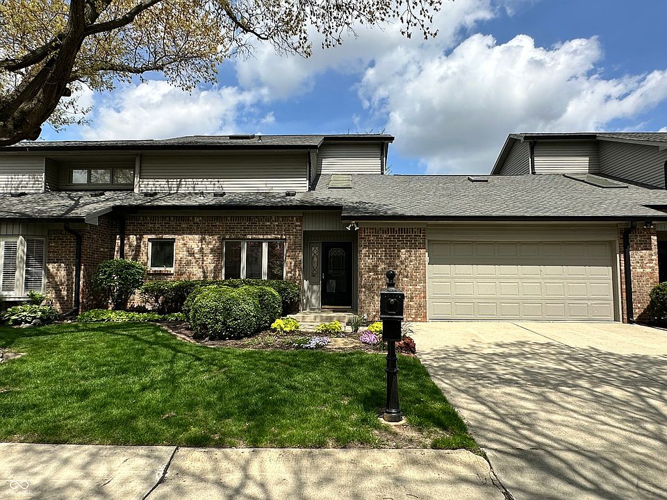 1st image of 1030 Stratford Hall #173