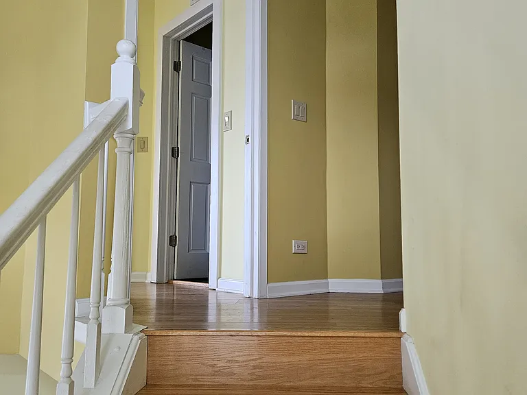 615 Woodhaven Dr — Photo 9