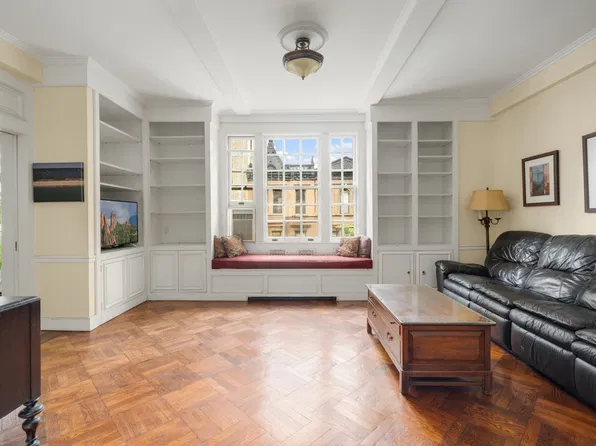 320 West 87th Street image 1 of 10