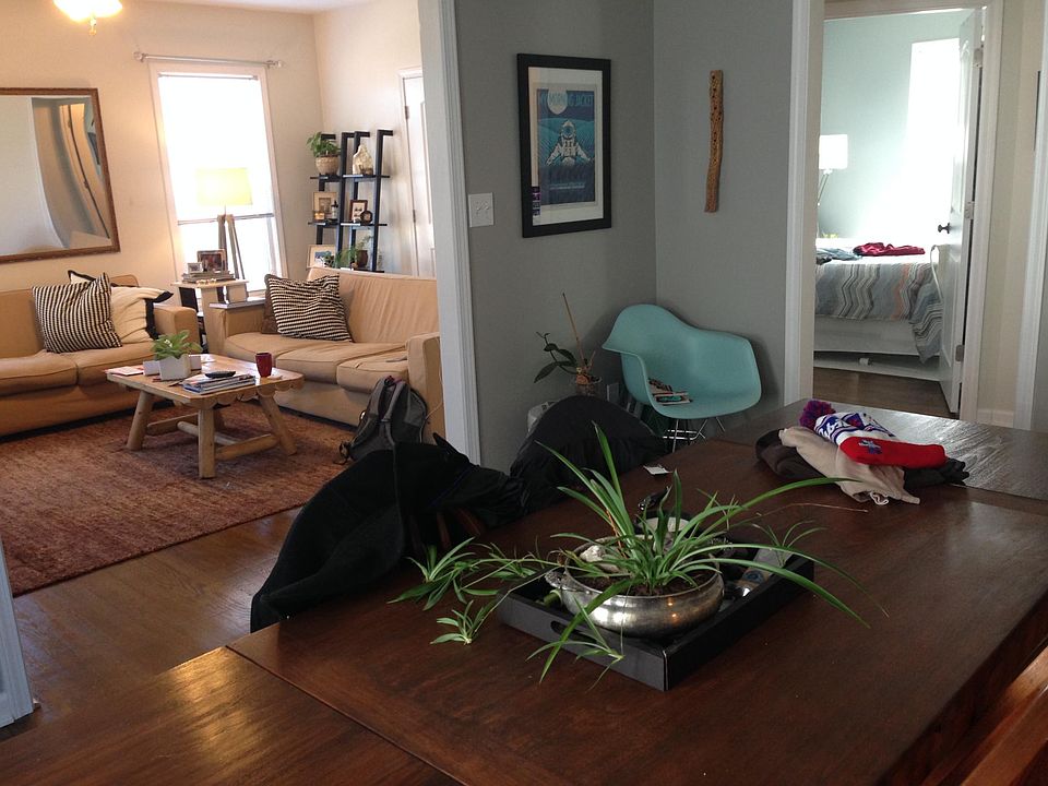 1st image of 720 Aurora Ave #B