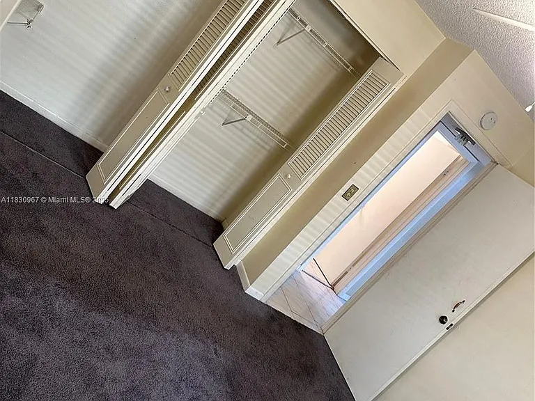 6575 W Oakland Park Blvd #214 — Photo 34