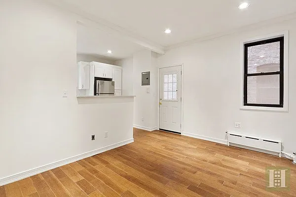 Rented by Halstead Real Estate | media 22