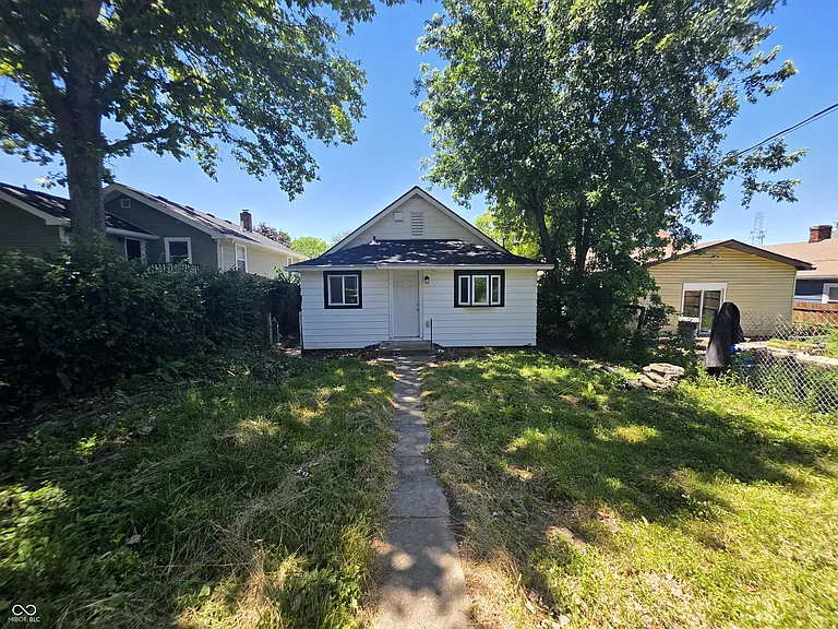 2137 Napoleon St — Photo 12