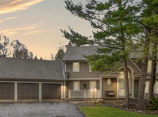 7305 Hidden Valley Trl S, Cottage Grove, MN 55016