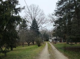 2815 Massillon Rd, Akron, OH 44312