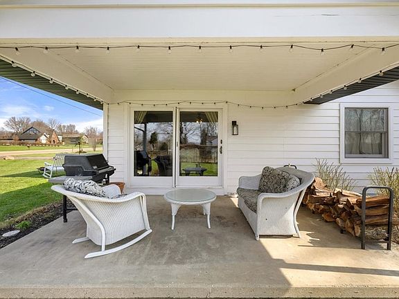 4th image of 9555 Clyo Rd