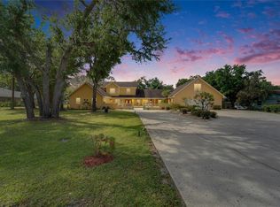 4902 Log Cabin Dr, Lakeland, FL 33810