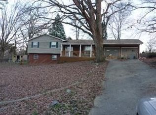 2404 Vincinda Cir, Knoxville, TN 37924