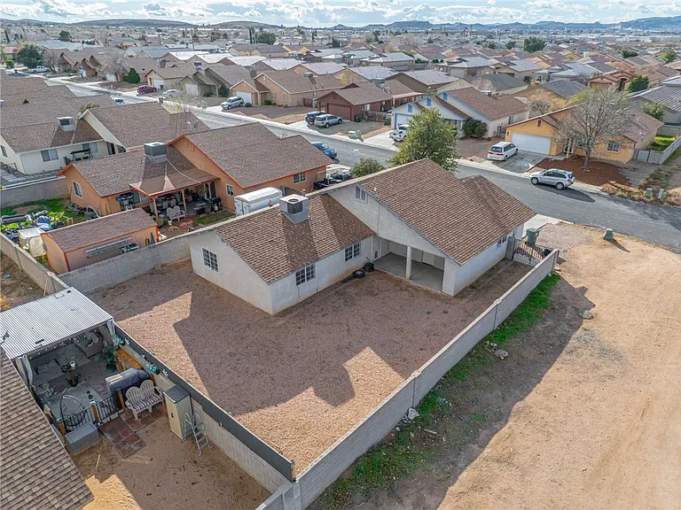 3422 Cypress St — Photo 15