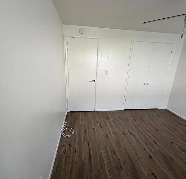 263 S Lemon St #B — Photo 16