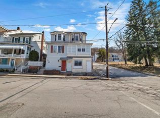 160 W Abbott St, Lansford, PA 18232