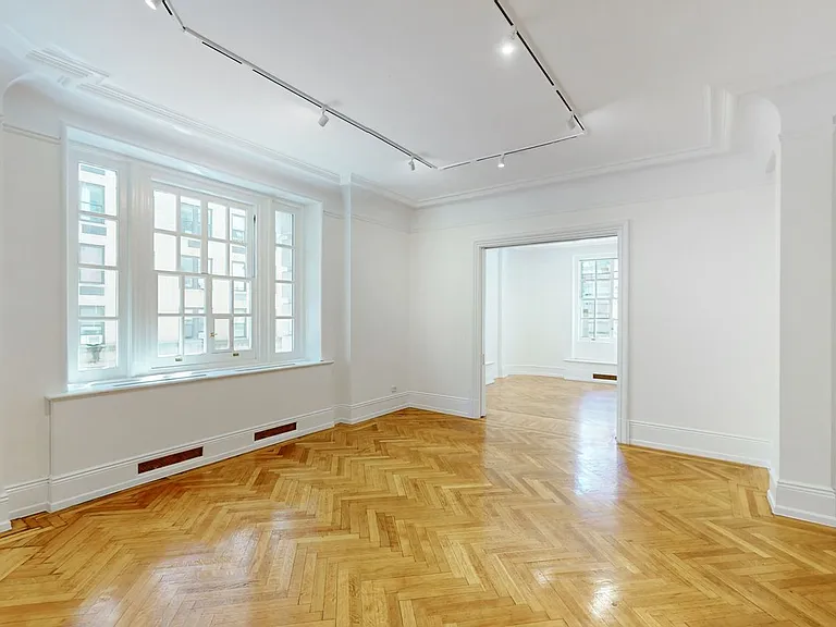 2109 Broadway #340/341 — Photo 27