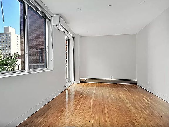 4th image of 157 Lexington Ave #6S