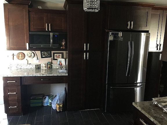 5th image of 23827 W Robert Ave