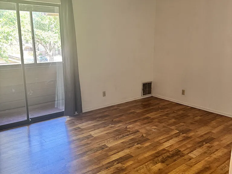 6380 S 80th East Ave #D — Photo 13