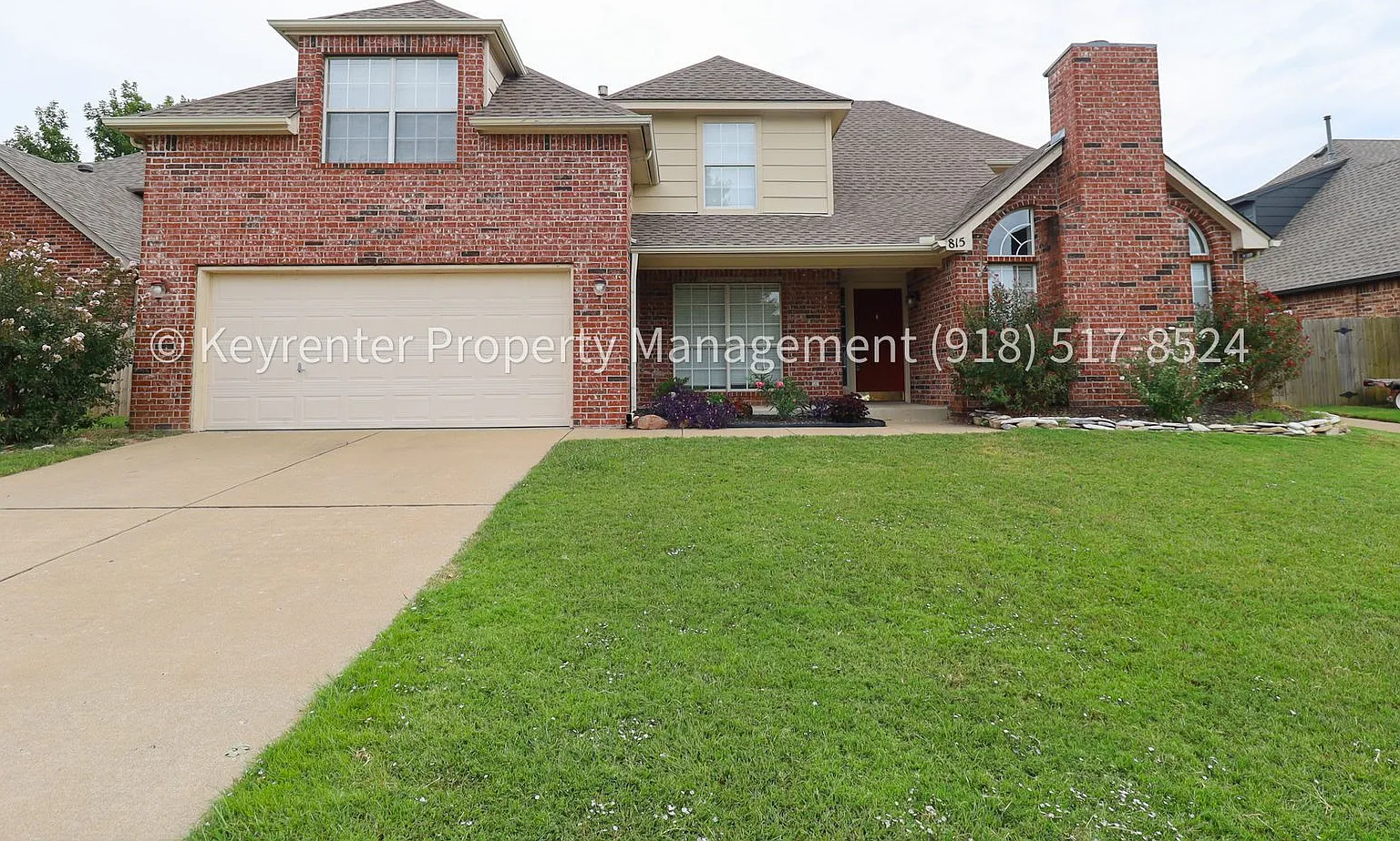 Spectacular 4 Bed | 4 Bath East Tulsa with Spacious Back yard! — Photo 1