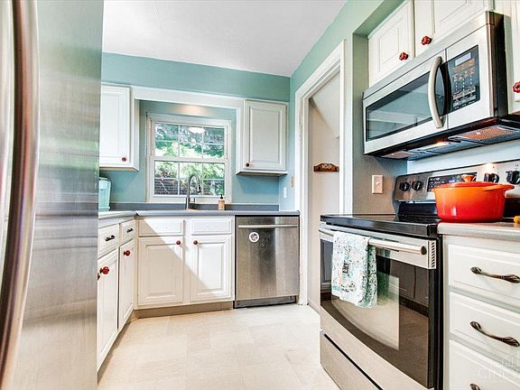2nd image of 4165 Orchard Ln