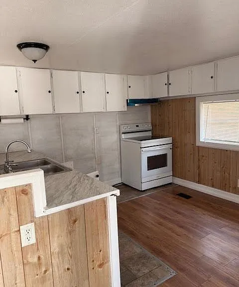 15110 Firetower Rd — Photo 4